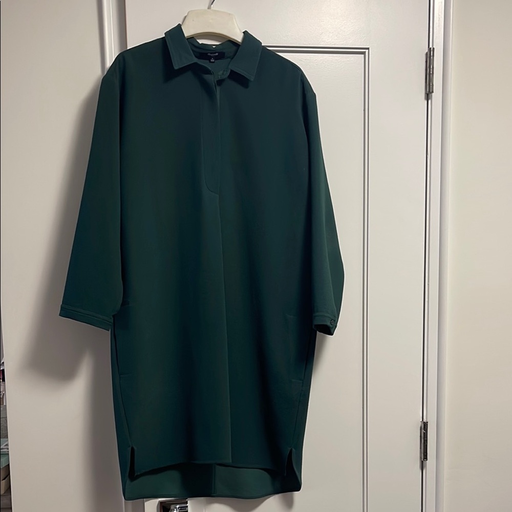 Women’s Green Dress